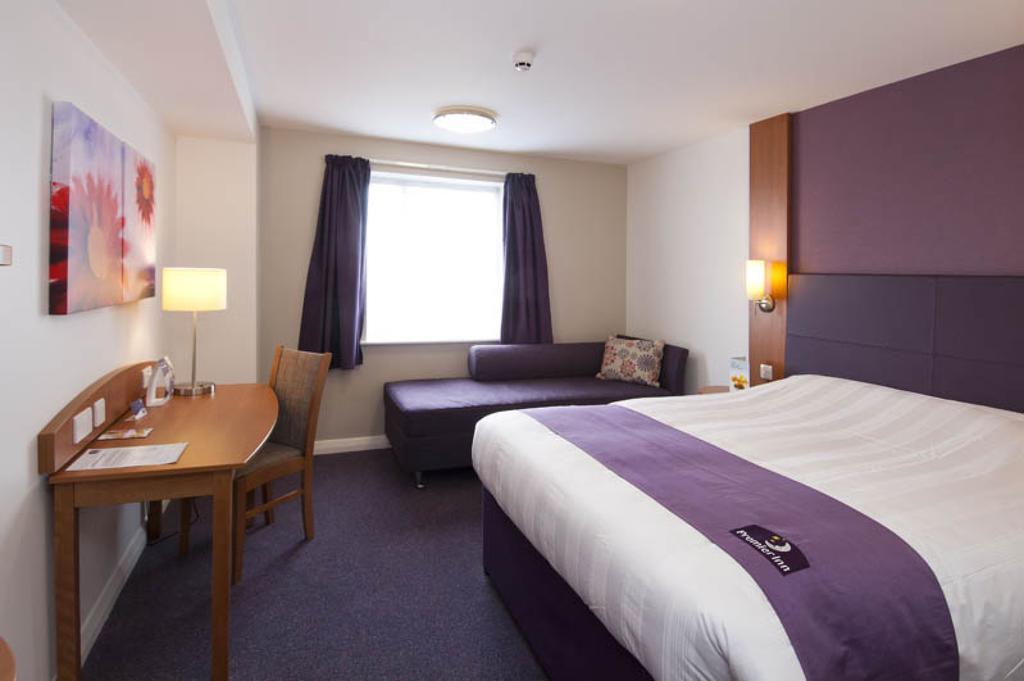 Premier Inn London Hayes, Heathrow Hayes  Exterior foto